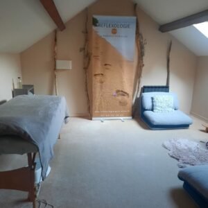 Salle de soin pour réflexologie plantaire